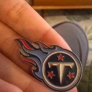 Tennessee Titans Silver and Red Flame Lapel Pin